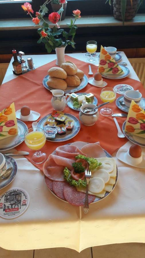 Hotel Garni Huttenhof Kall Extérieur photo